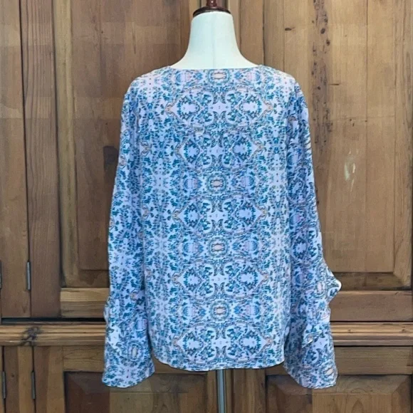 Nannette lepore pink & Blue Print 💯 Silk Blouse w/ Ruffle Sleeves Sz. MD - Picture 6 of 16
